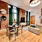 Manekin Studio Piotrkowska 65